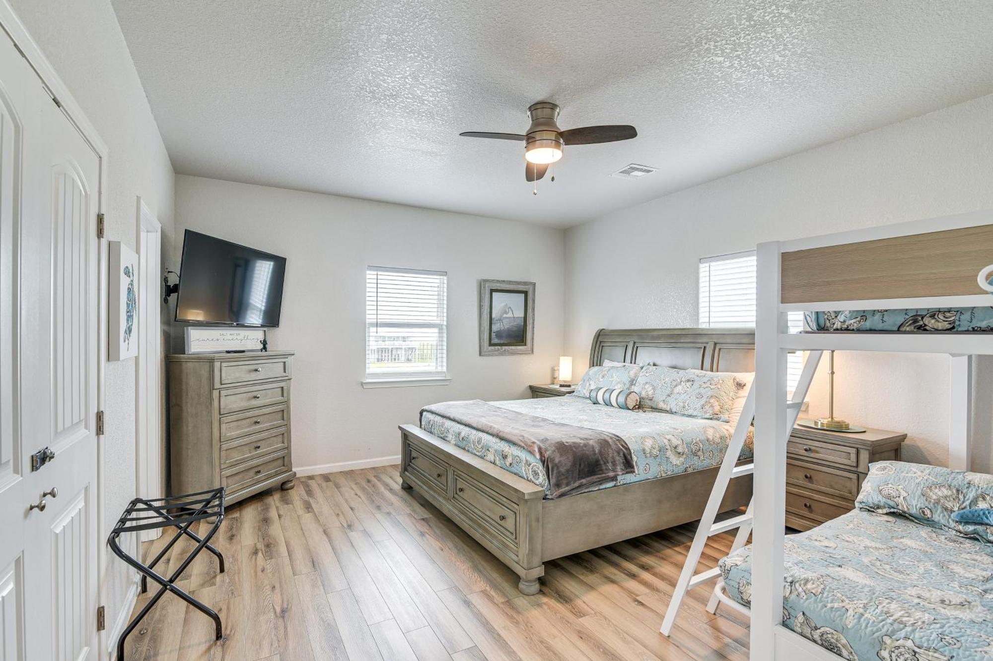 Beachfront Texas Retreat - 2 Decks, Patio And Views! Surfside Beach Εξωτερικό φωτογραφία