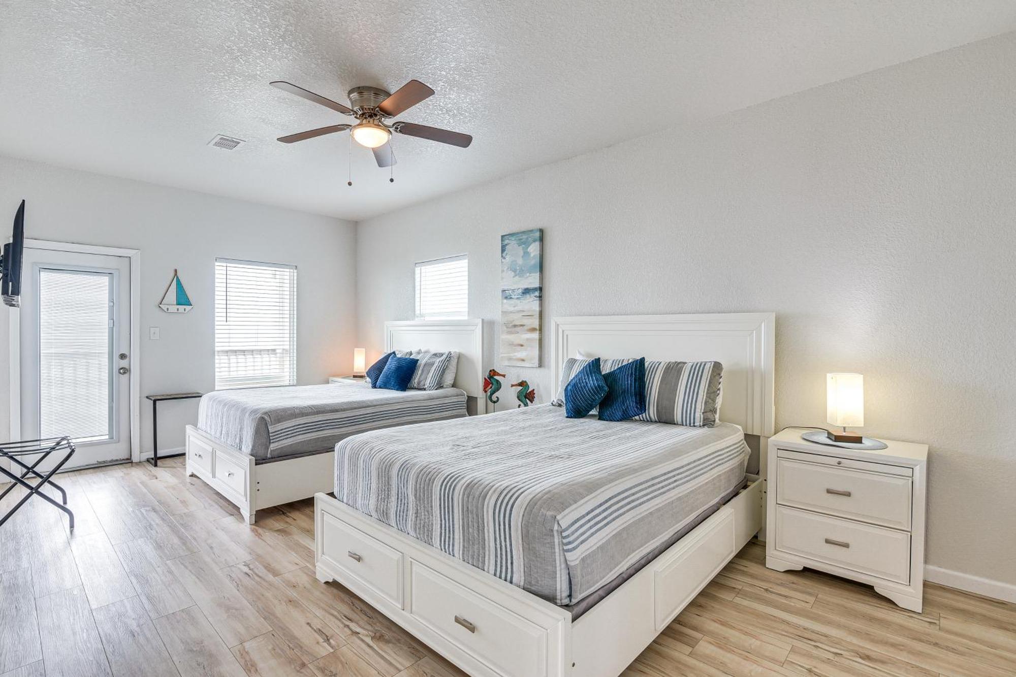 Beachfront Texas Retreat - 2 Decks, Patio And Views! Surfside Beach Εξωτερικό φωτογραφία